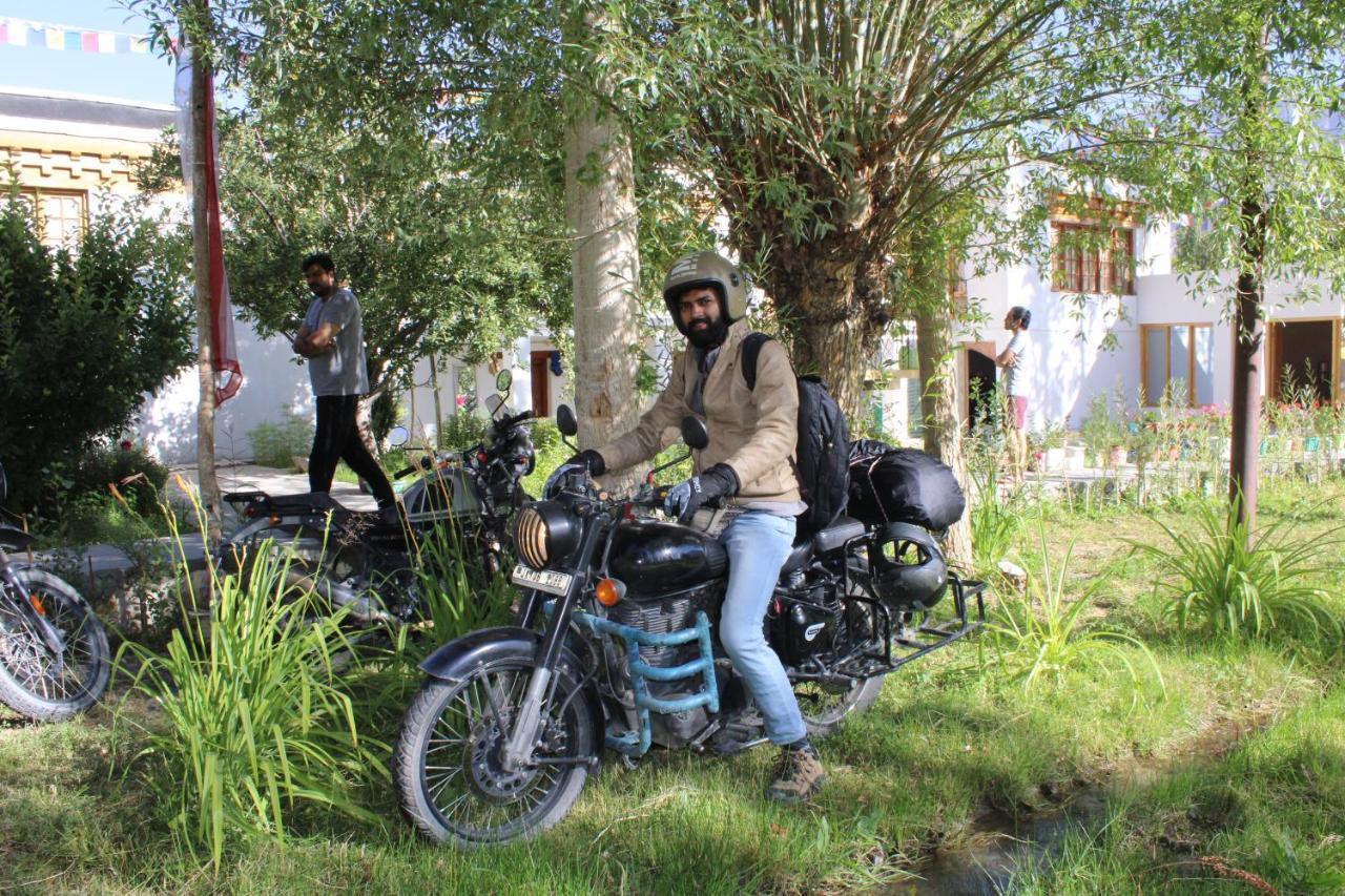 Sernang Homestay Hundar 外观 照片