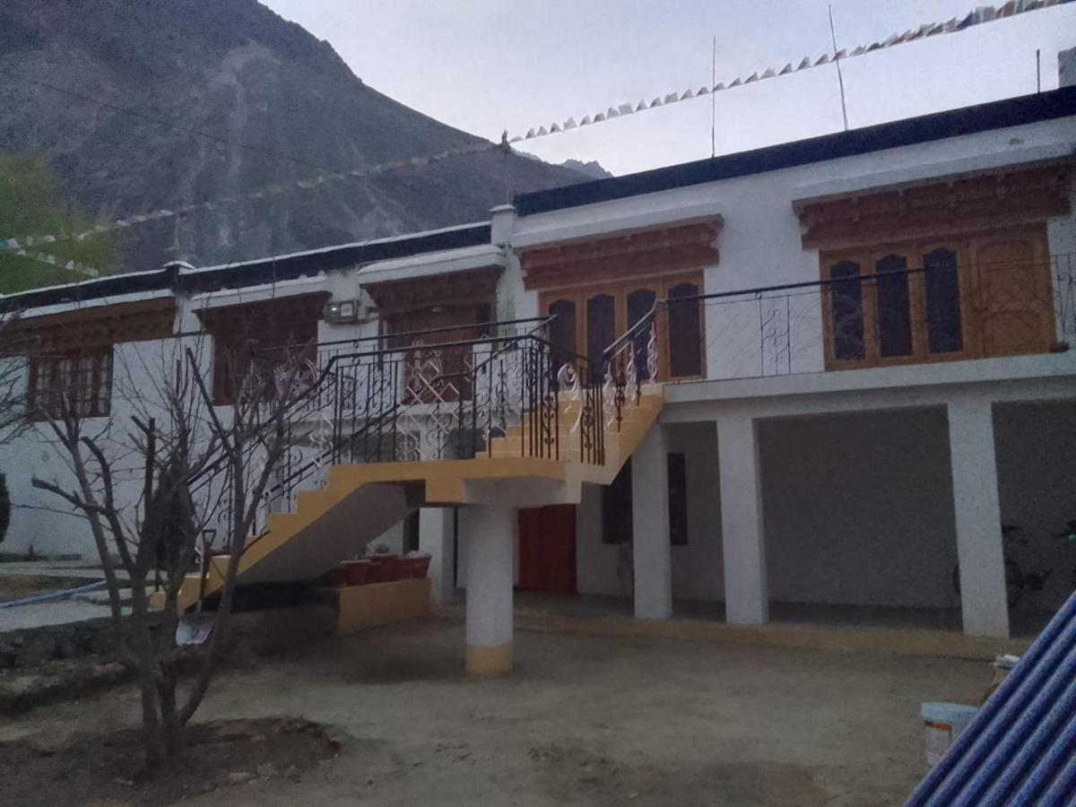 Sernang Homestay Hundar 外观 照片