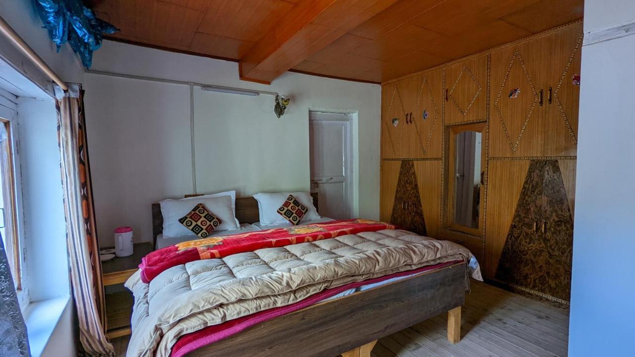 Sernang Homestay Hundar 外观 照片